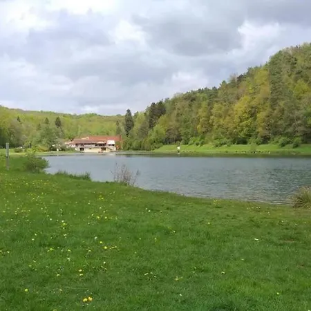 Le Repaire Des Herissons Vallee De Rabais Vakantiehuis *