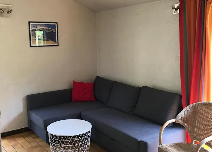 Le Repaire Des Hérissons Vallée De Rabais Hébergement de vacances *